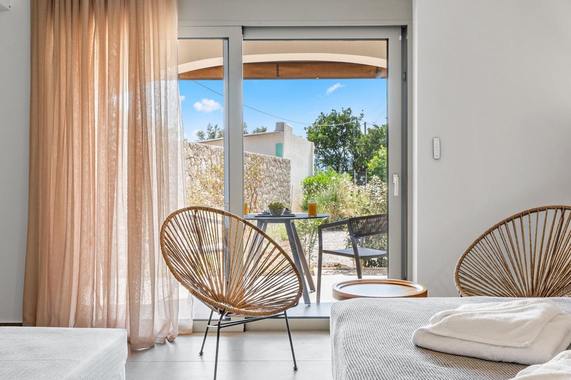 Blue Symphony Suites Apartments Nikiana Zewnętrze zdjęcie
